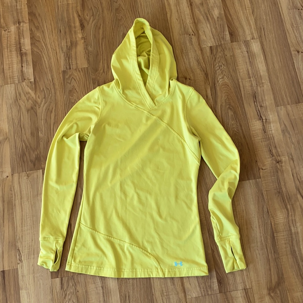 Yellow Fitted hooded under armor